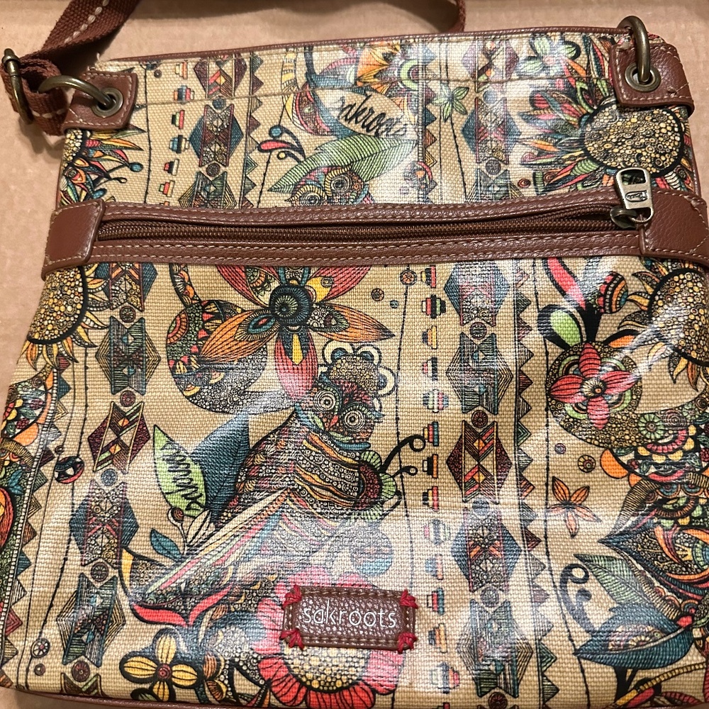 Salem’s Spirit Desert Wild at Heart Owl Crossbody bag.